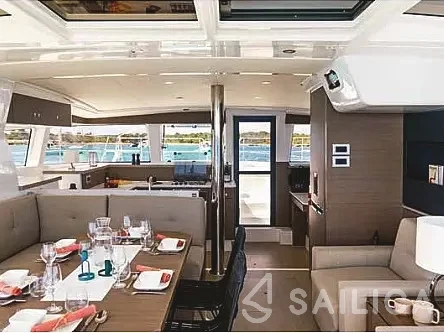 Bali 4.2 - Yacht Charter Sailica