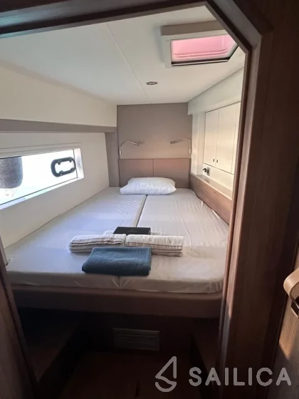 Bali 4.2 - Yacht Charter Sailica