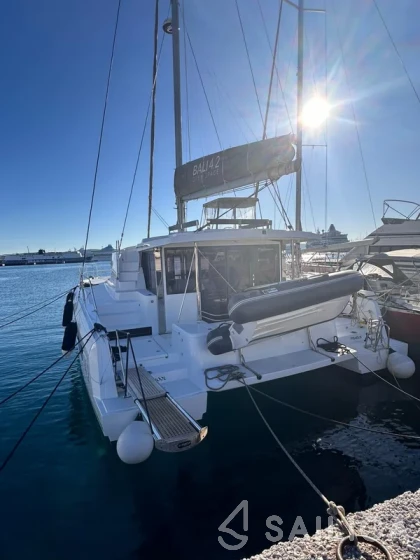 Bali 4.2 - Yacht Charter Sailica