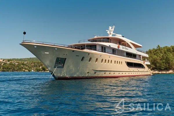 Custom Built - Yacht Charter Sailica