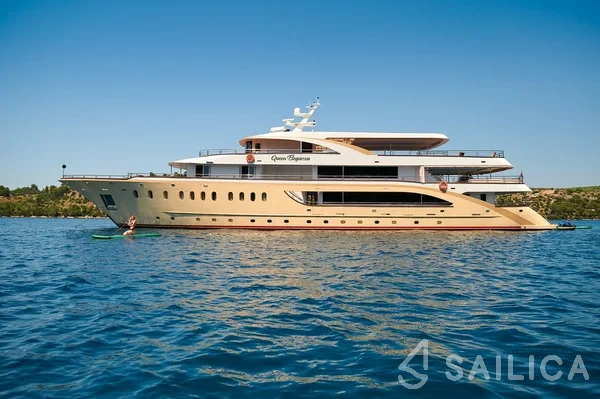 Custom Built - Yacht Charter Sailica