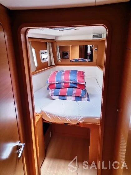 Lagoon 450 - Yacht Charter Sailica