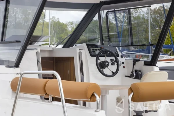 Nexus Revo 870 Prestige - Yacht Charter Sailica