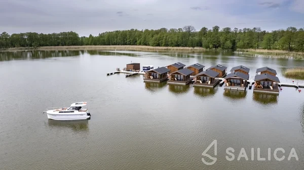 Nexus Revo 870 Prestige - Yacht Charter Sailica