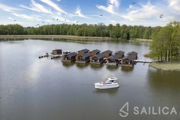 Nexus Revo 870 Prestige - Yacht Charter Sailica