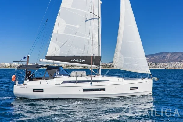 Oceanis 40.1 - Yacht Charter Sailica