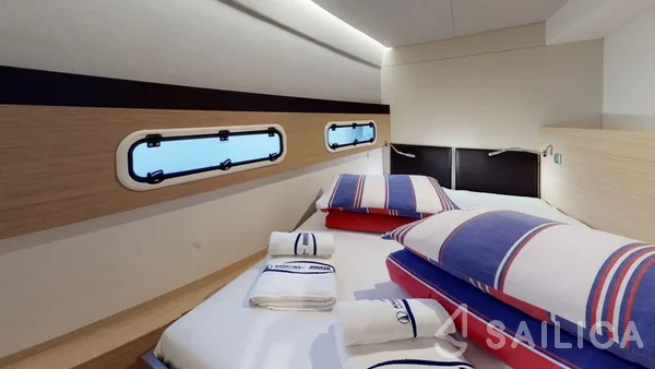 Bali 4.5 - Yacht Charter Sailica