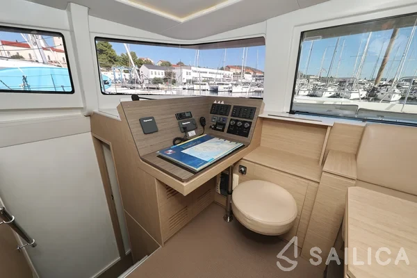 Bali 4.5 - Yacht Charter Sailica