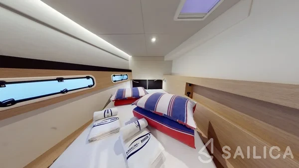 Bali 4.5 - Yacht Charter Sailica