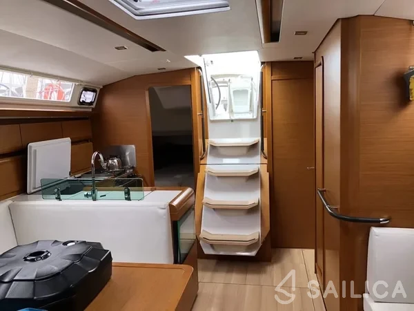 Sun Odyssey 449 - Yacht Charter Sailica