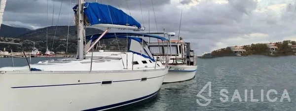 Oceanis 393 - Yacht Charter Sailica