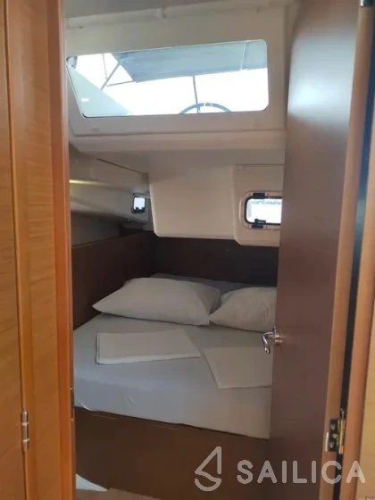 Sun Odyssey 440 - Yacht Charter Sailica