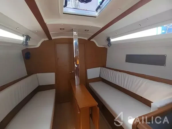 Sun Odyssey 349 - Yacht Charter Sailica