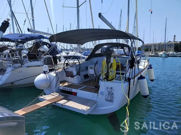 Sun Odyssey 349 - Yacht Charter Sailica