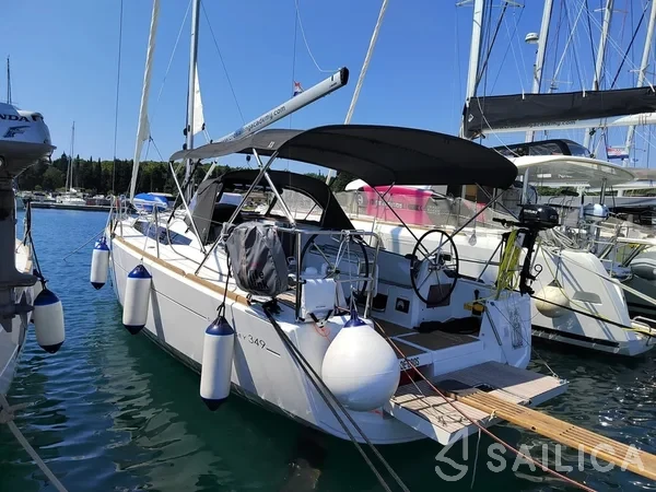 Sun Odyssey 349 - Yacht Charter Sailica