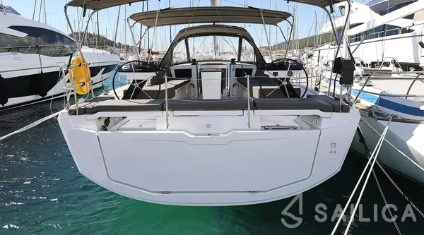 Dufour 44 - Yacht Charter Sailica
