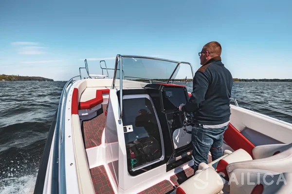 Sessa Key Largo 25 - Yacht Charter Sailica