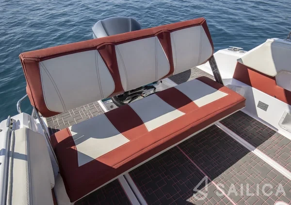 Sessa Key Largo 25 - Yacht Charter Sailica