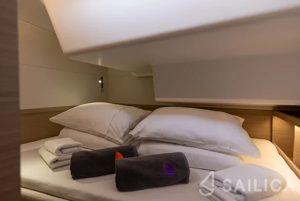 Lagoon 51 - Yacht Charter Sailica