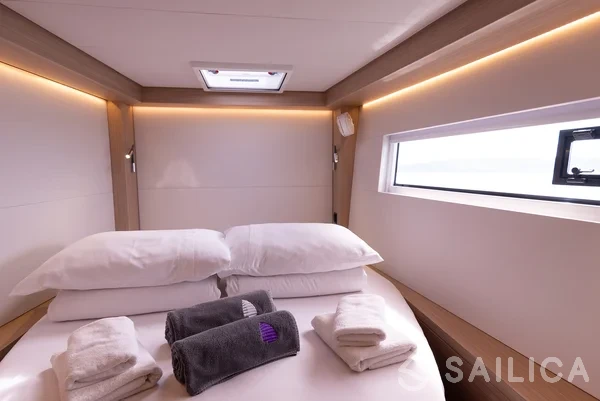 Lagoon 51 - Yacht Charter Sailica