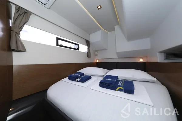 MY 37 - Yacht Charter Sailica