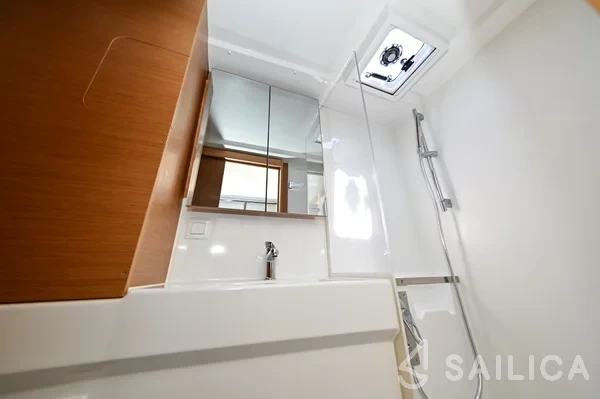 Excess 11 - Yacht Charter Sailica