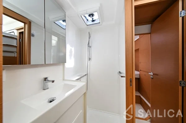 Excess 11 - Yacht Charter Sailica