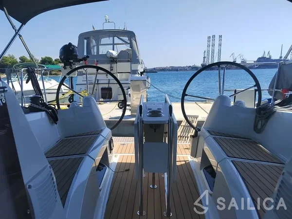 Sun Odyssey 349 - Yacht Charter Sailica