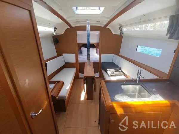 Sun Odyssey 349 - Yacht Charter Sailica