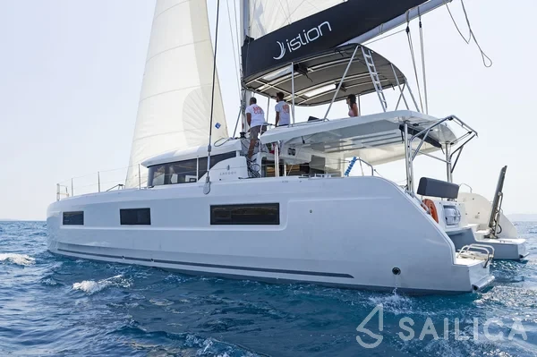 Lagoon 46  - Yacht Charter Sailica