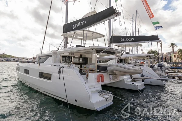 Lagoon 46  - Yacht Charter Sailica
