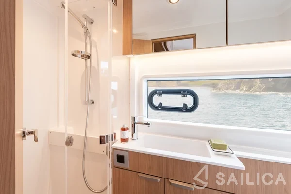 Bali Catsmart - Yacht Charter Sailica