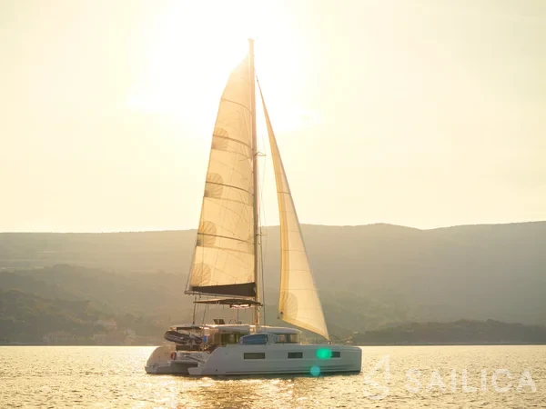 Lagoon 46  - Yacht Charter Sailica