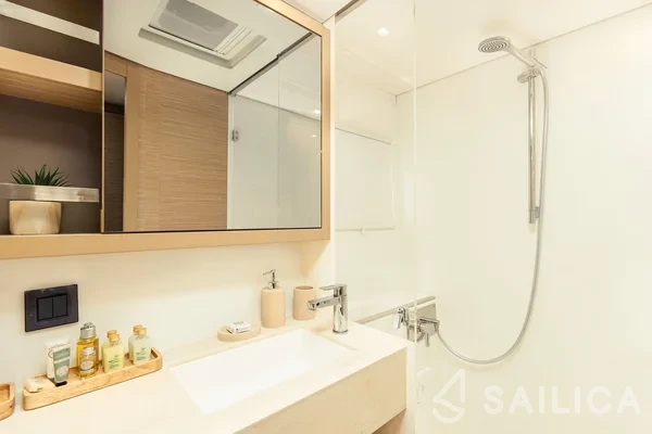 Lagoon 46  - Yacht Charter Sailica