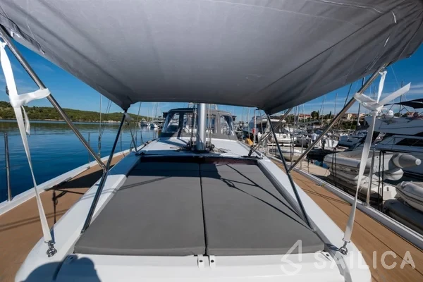 Grand Soleil 52 - Yacht Charter Sailica