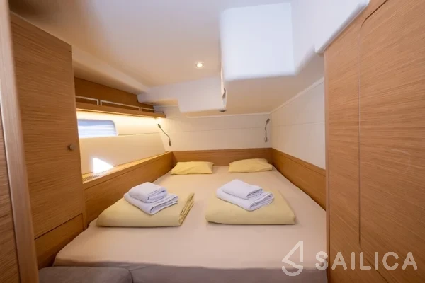 Grand Soleil 52 - Yacht Charter Sailica