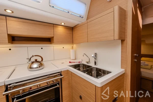 Grand Soleil 52 - Yacht Charter Sailica