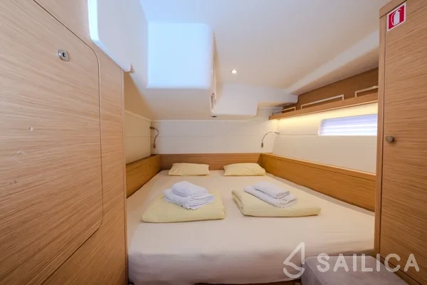Grand Soleil 52 - Yacht Charter Sailica