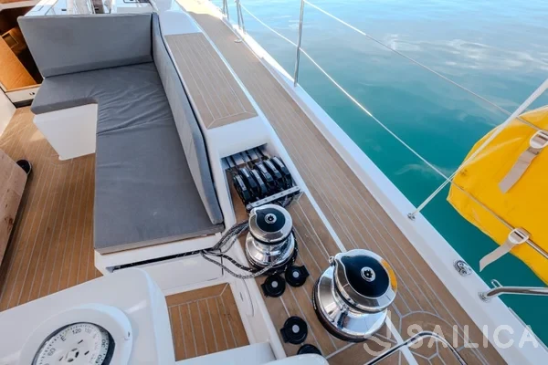 Grand Soleil 52 - Yacht Charter Sailica