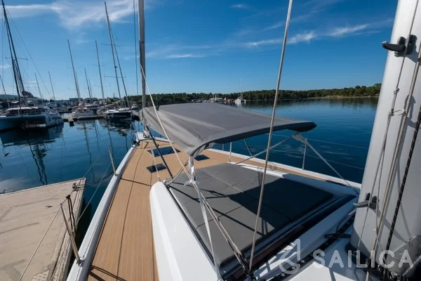 Grand Soleil 52 - Yacht Charter Sailica