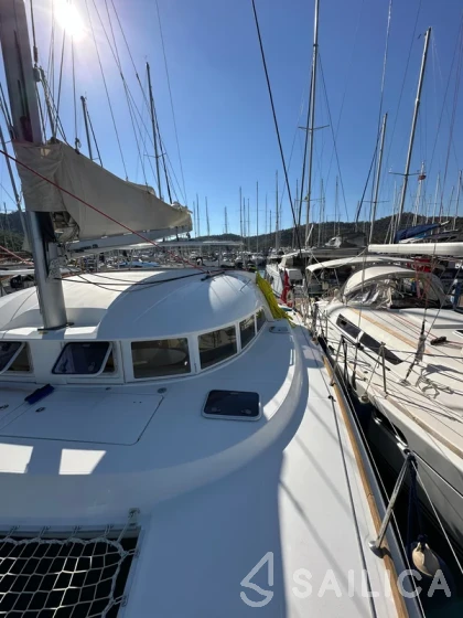 Lagoon 380 - Yacht Charter Sailica