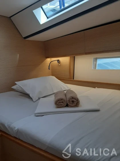 D&D Kufner 54 - Yacht Charter Sailica