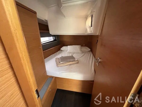 Dufour 41 - Yacht Charter Sailica