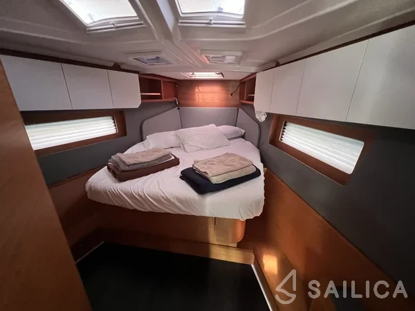 Dufour 41 - Yacht Charter Sailica