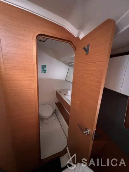 Dufour 41 - Yacht Charter Sailica