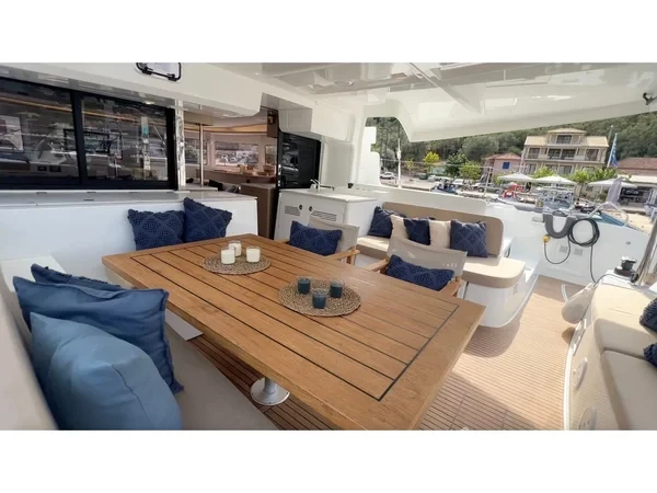 Lagoon 46  - Yacht Charter Sailica