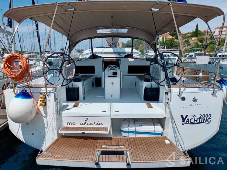 Sun Odyssey 490 - Yacht Charter Sailica