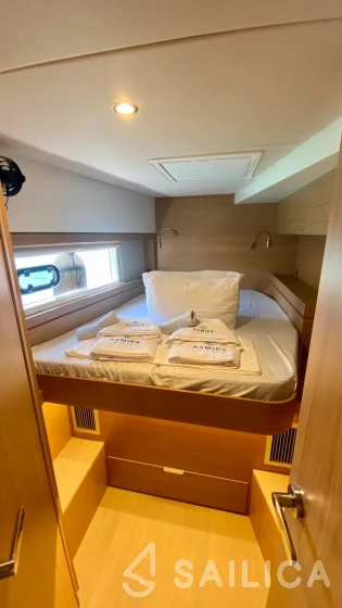 Bali 4.4 - Yacht Charter Sailica