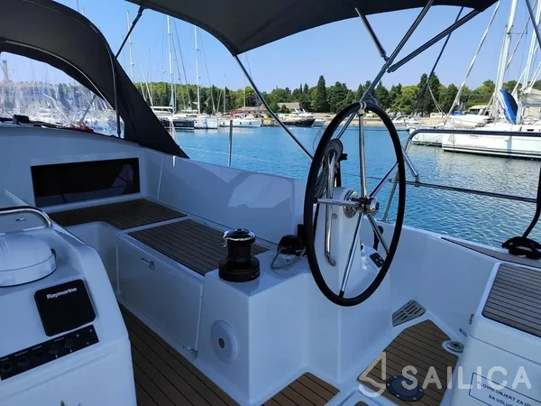 Sun Odyssey 440 - Yacht Charter Sailica
