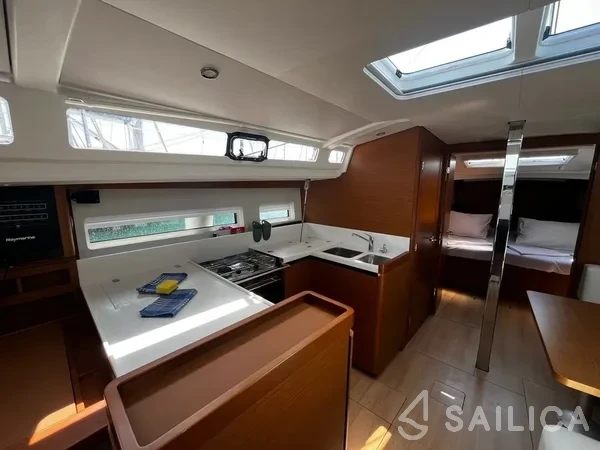 Sun Odyssey 440 - Yacht Charter Sailica